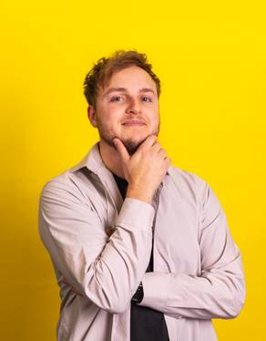 Aaron Brown staff profile photo