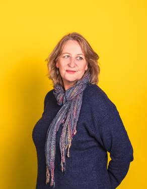 Alison Howard staff profile photo