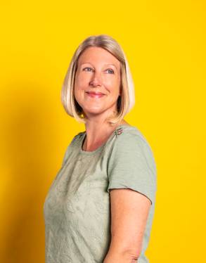 Gina Lodge staff profile photo