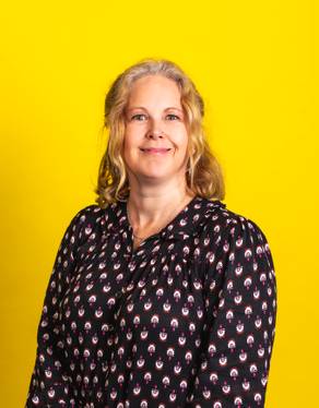 Helen Smith staff profile photo