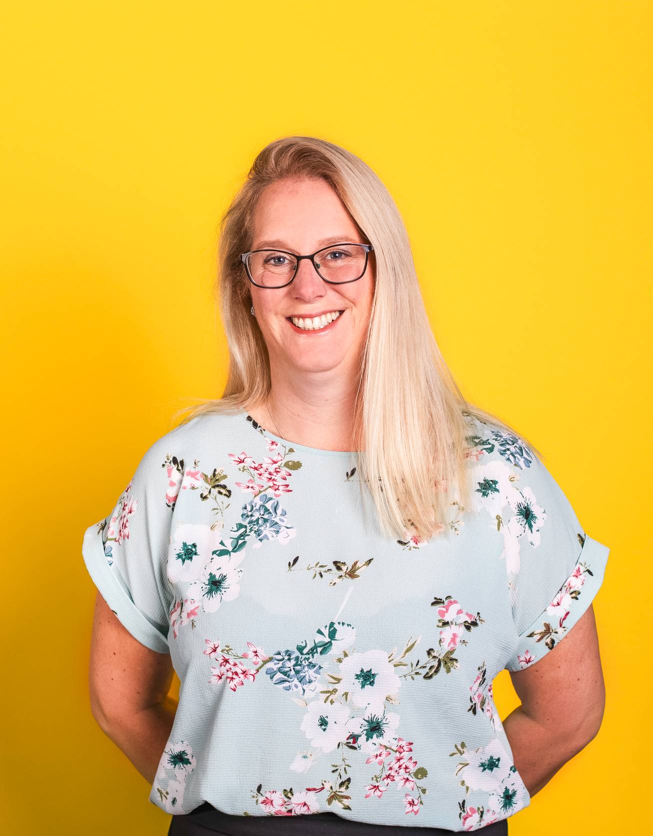 Mandi Syrett staff profile photo