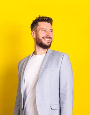 Peter Brown staff profile photo