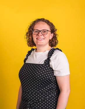 Steph Gibson staff profile photo